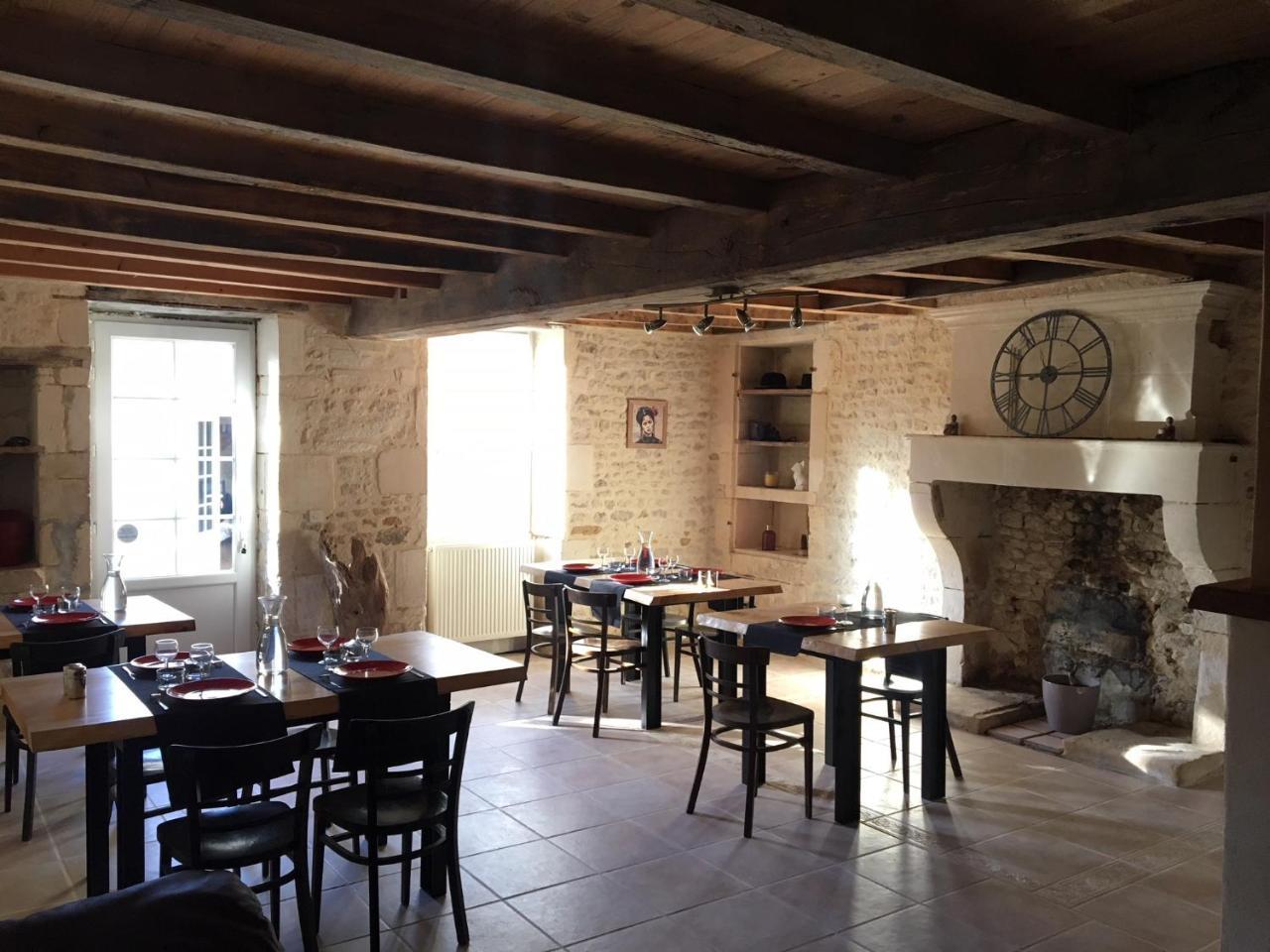 Bed and Breakfast Tetes A L'Air Montils Exterior foto