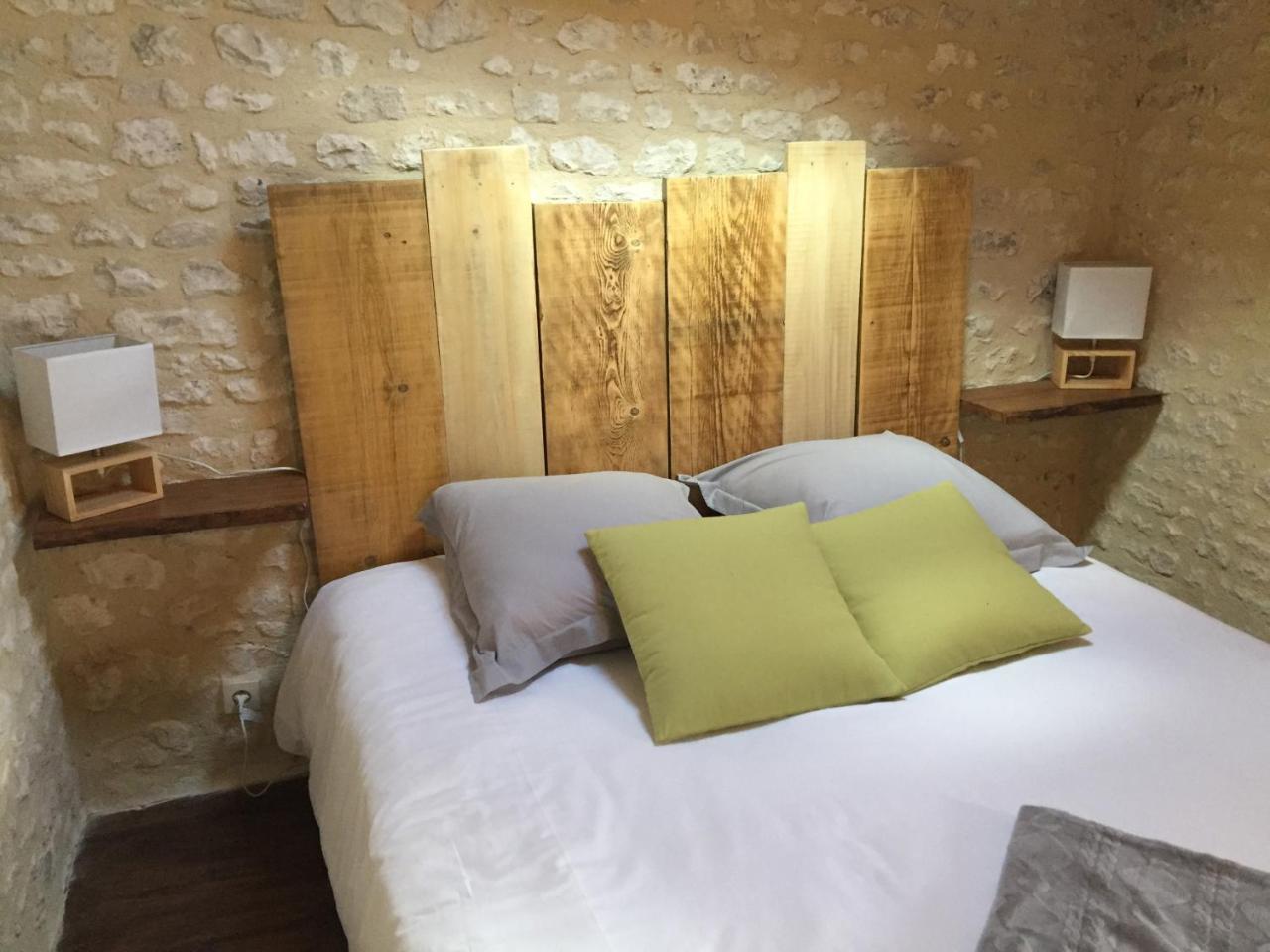 Bed and Breakfast Tetes A L'Air Montils Exterior foto