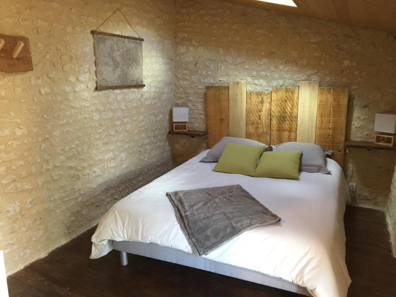 Bed and Breakfast Tetes A L'Air Montils Exterior foto