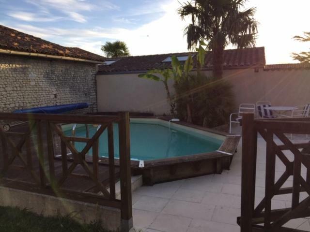 Bed and Breakfast Tetes A L'Air Montils Exterior foto